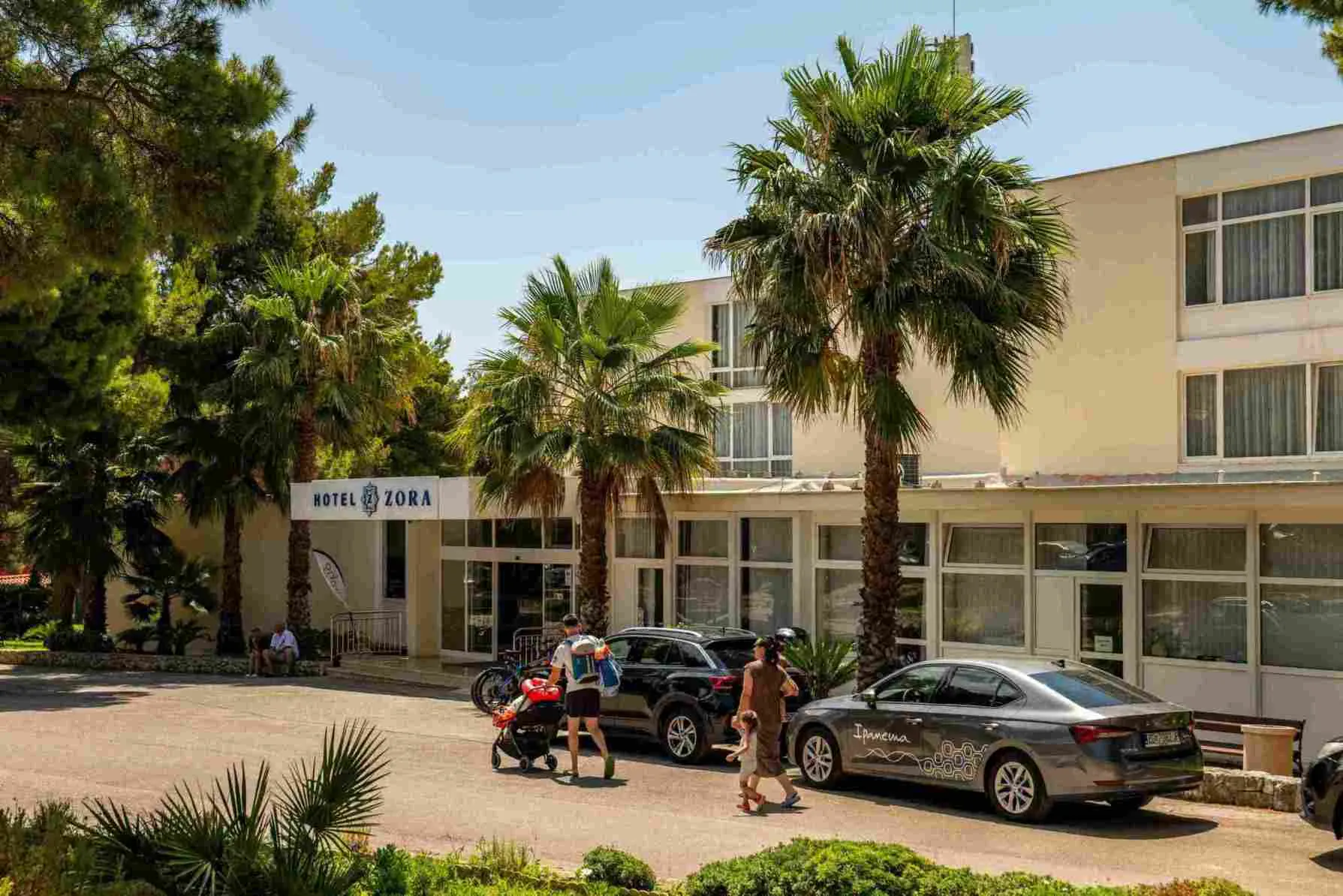 airport transfer from malaga to city centre - For hotel guests