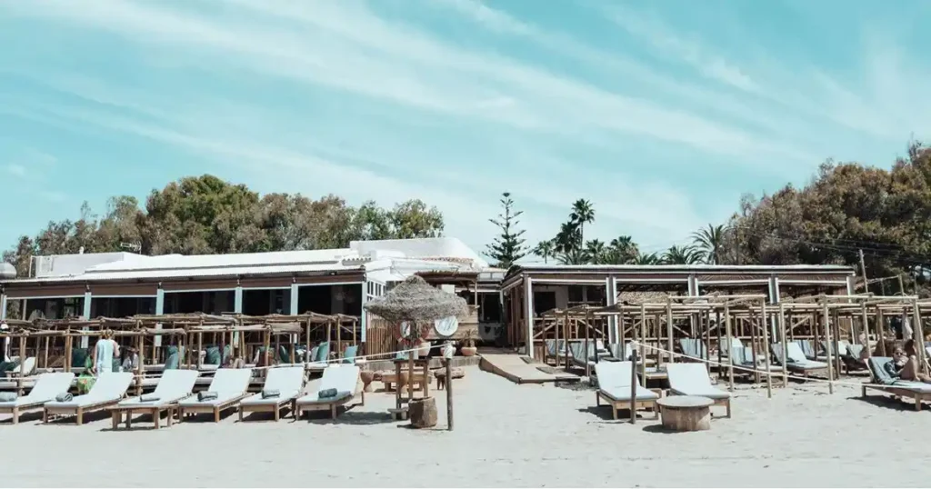 La-Plage-Casanis restaurants in marbella 