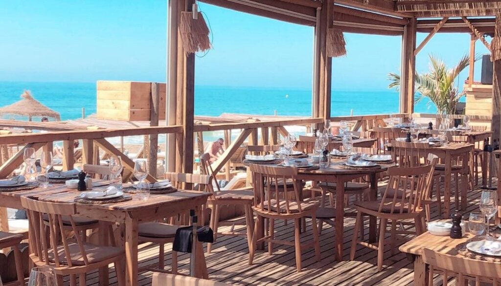 la-plage-casanis restaurant in marbella