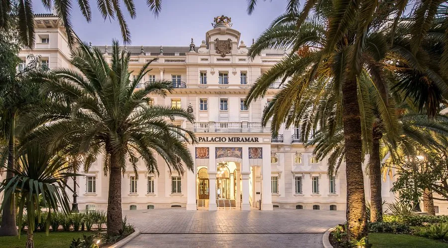 where to stay in malaga high rated places 2